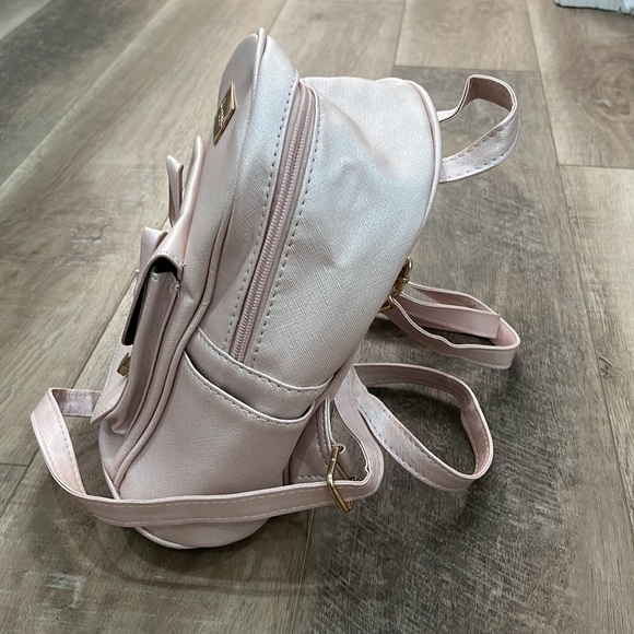 Pink mini backpack - Picture 3 of 3